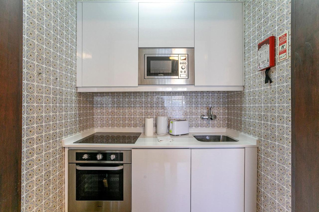 Lovelystay - Genuine Bonfim Balcony Flat Porto Exterior foto