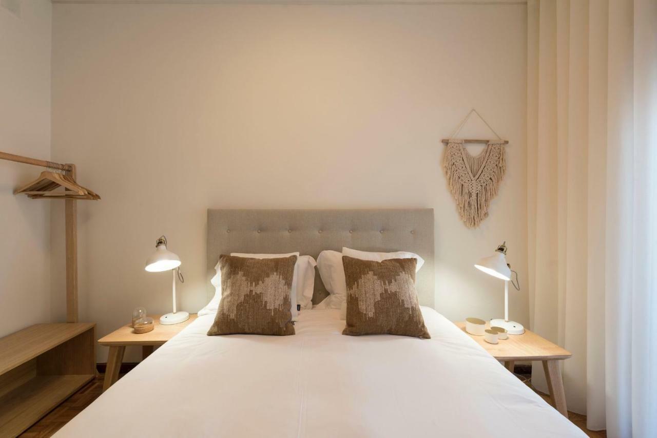 Lovelystay - Genuine Bonfim Balcony Flat Porto Exterior foto